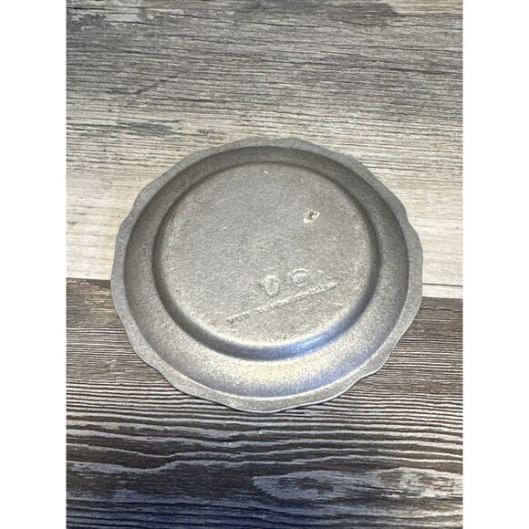 Vintage Canada Dry Soda Logo Wilton Columbia Advertising Coasters - Picture 5 of 9